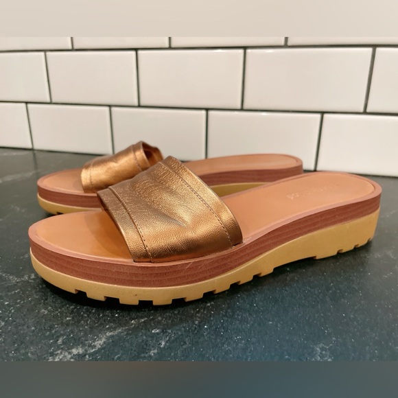 See by Chloe Robin bronze Metallic Sandal, sz 39 = US sz 8.5 - Picture 1 of 6